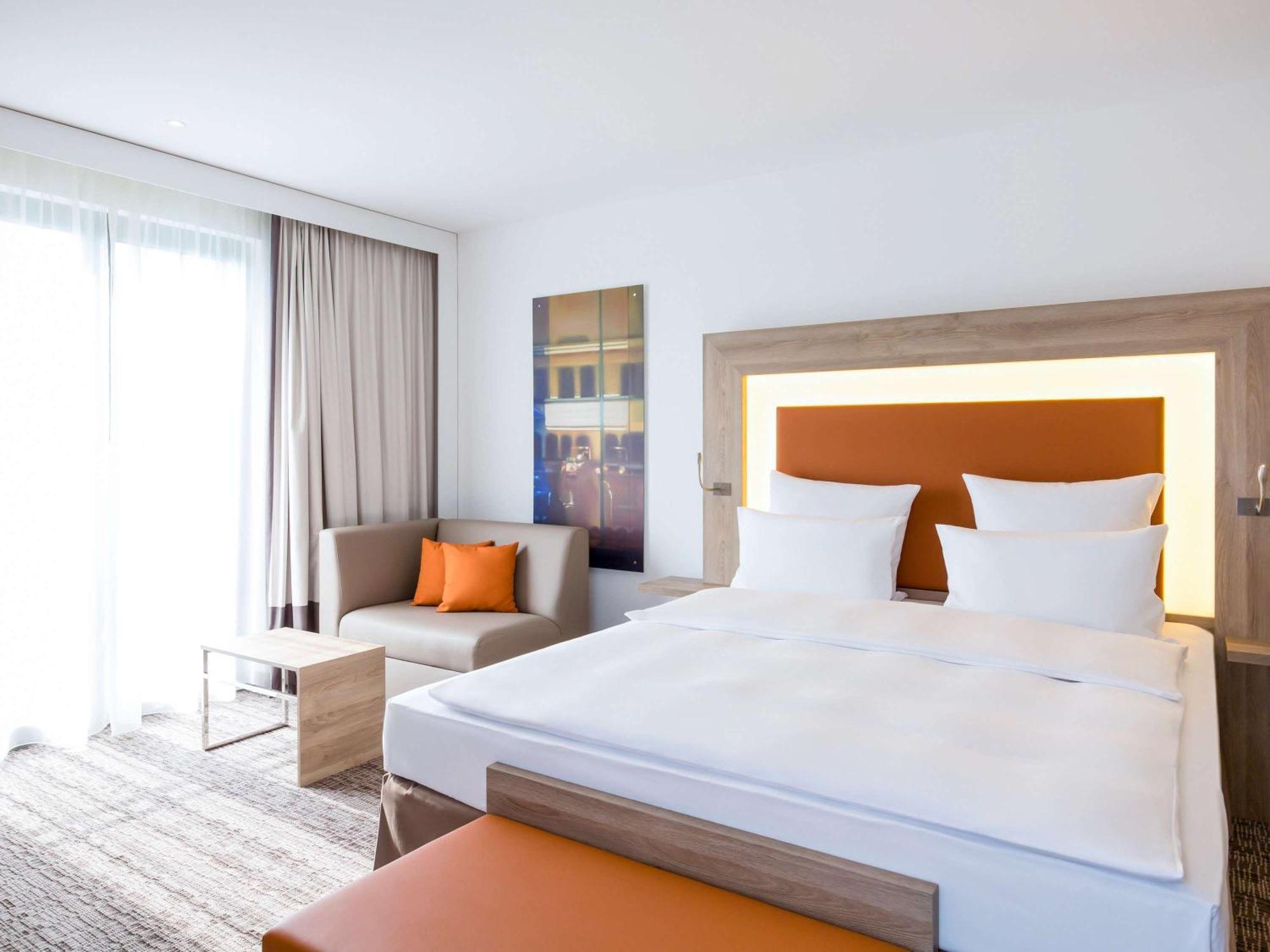 Novotel Nuernberg Centre Ville Luaran gambar